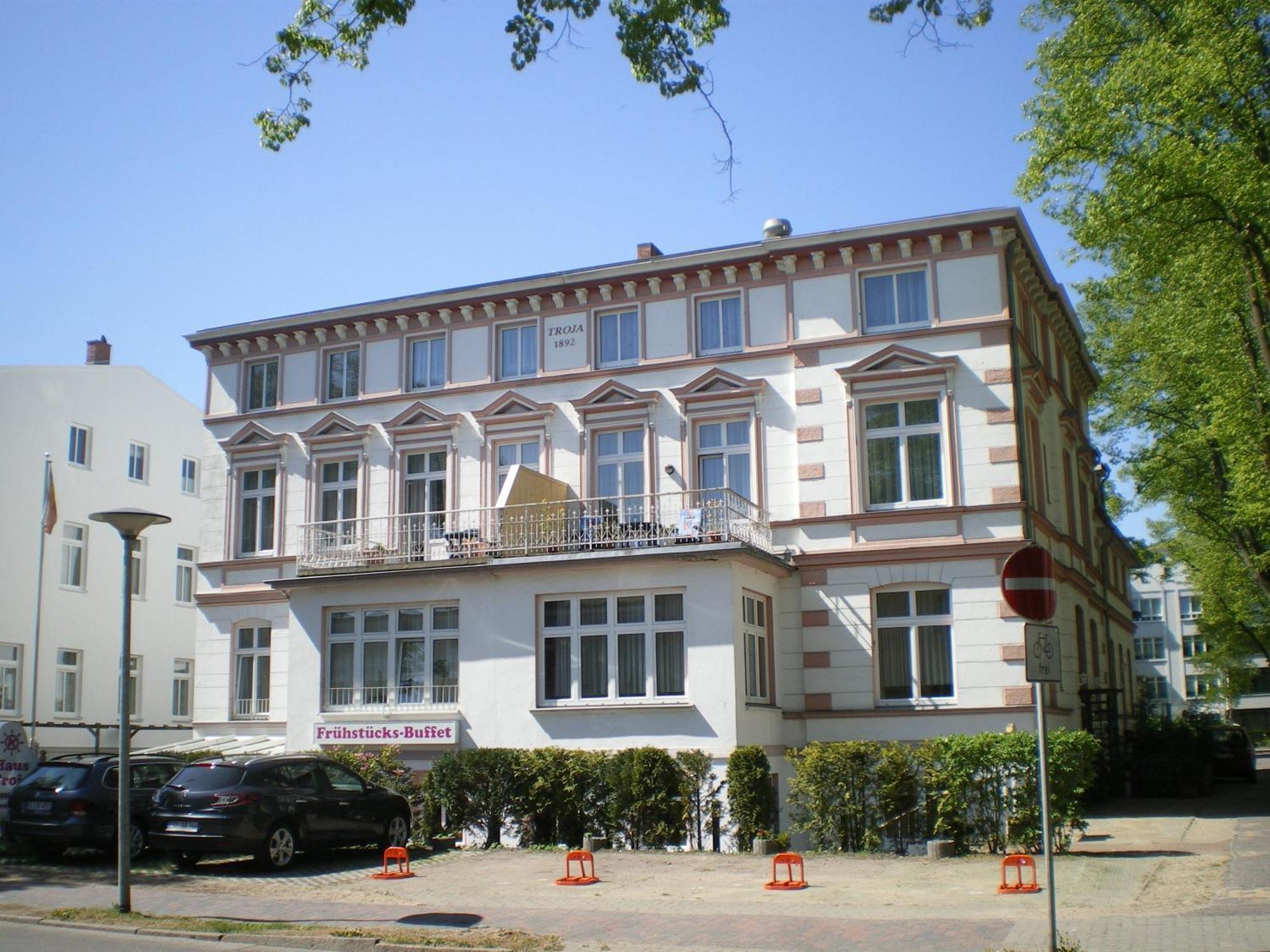 Hotel Haus Troja Rostock Zewnętrze zdjęcie