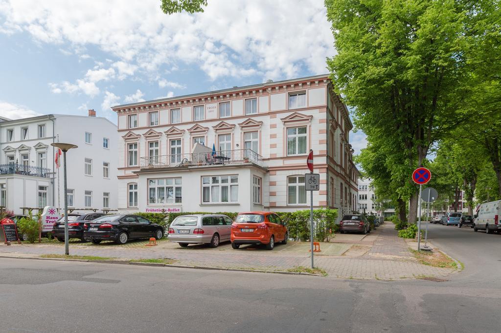 Hotel Haus Troja Rostock Zewnętrze zdjęcie